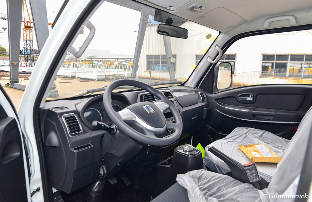 Geely Farizon V5E 4-ton electric box truck