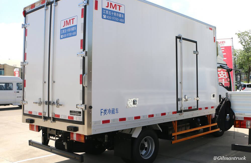 ISUZU ELF EC5 Refrigerator truck 4x2 127hp
