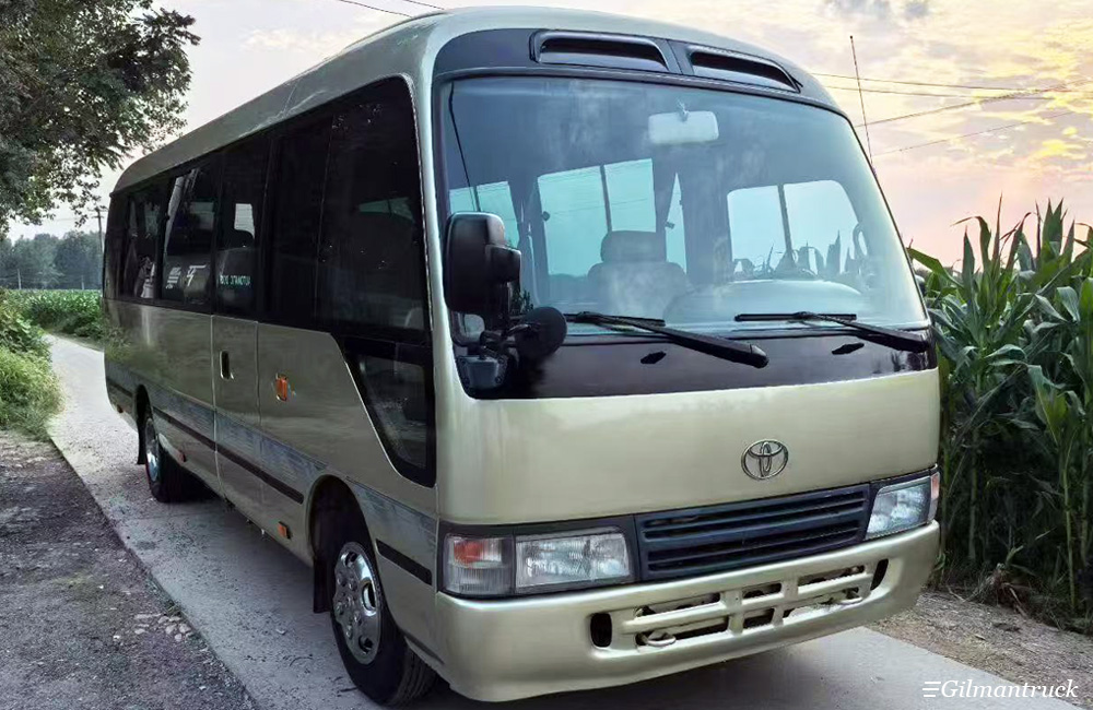 Minibus d&#39;occasion Toyota Coaster 29 places, moteur diesel 15BT