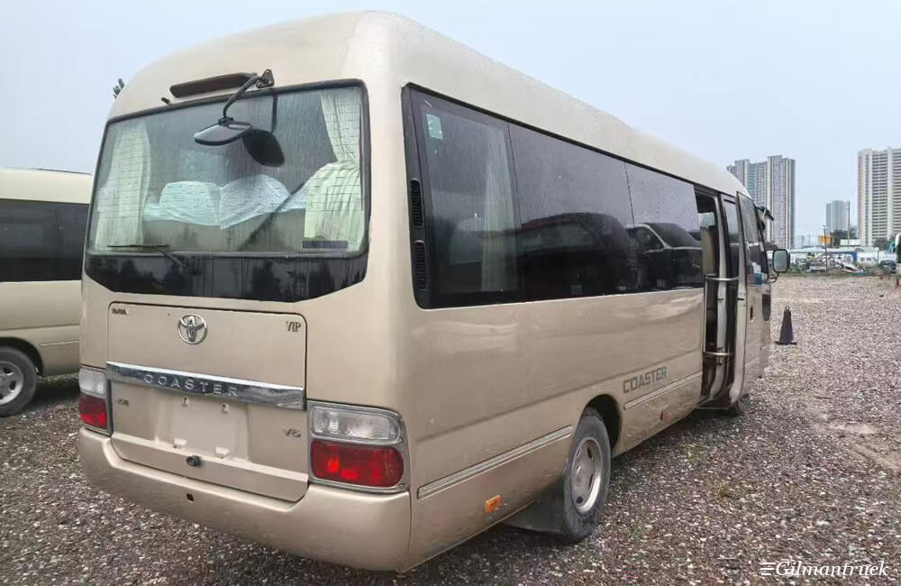 Used Toyota Coaster With 2TR Petrol Engine 20 Seats For Sale Used Toyota Coaster With 2TR Petrol Engine 20 Seats For Sale