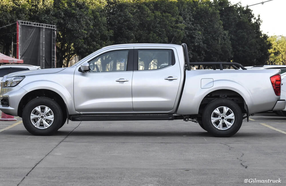 Dongfeng Rich 6 4x4 4WD Diesel Engine Pickup Truck