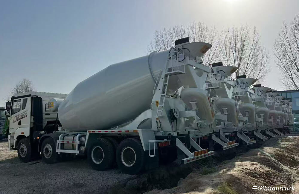 FAW JH6 8×4 12-wheel Mixer Truck