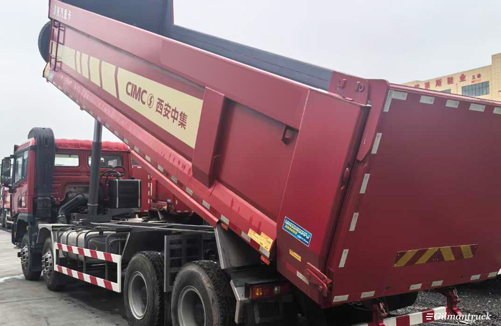 Shacman X3000 8x4 Dump Truck 12 Wheels SX3319