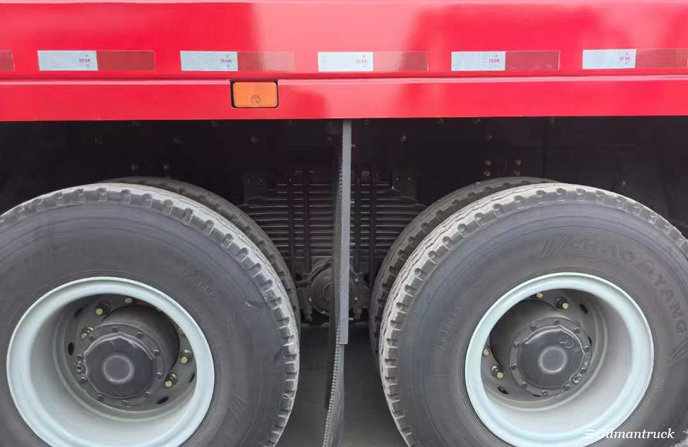 Brand New Shacman X5000 8x4 12 Wheels Dump Truck SX3319 550HP