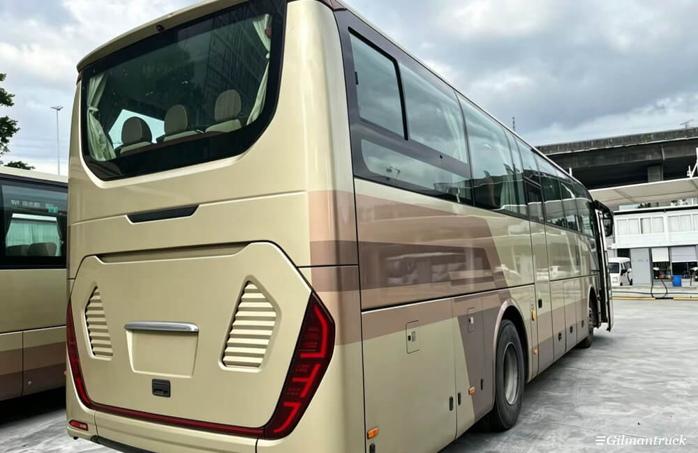 Yutong ZK6117 48 Seats Used Electric Group Coach Yutong ZK6117 48 Seats Used Electric Group Coach