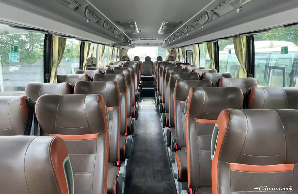 Yutong ZK6117 48 Seats Used Electric Group Coach Yutong ZK6117 48 Seats Used Electric Group Coach