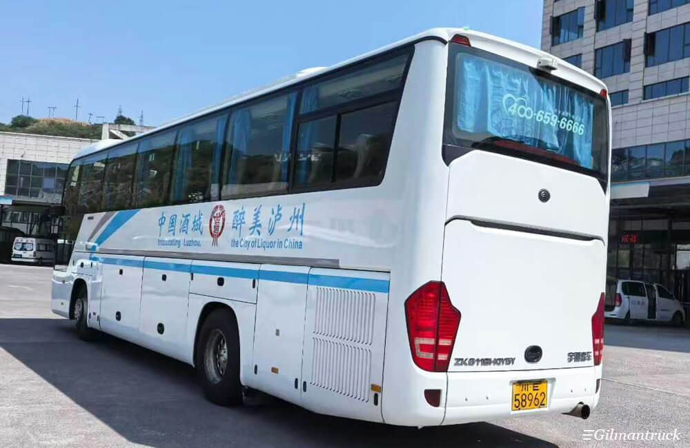 Автобус Yutong ZK6118 с двумя дверями, 54 места Автобус Yutong ZK6118 с двумя дверями, 54 места