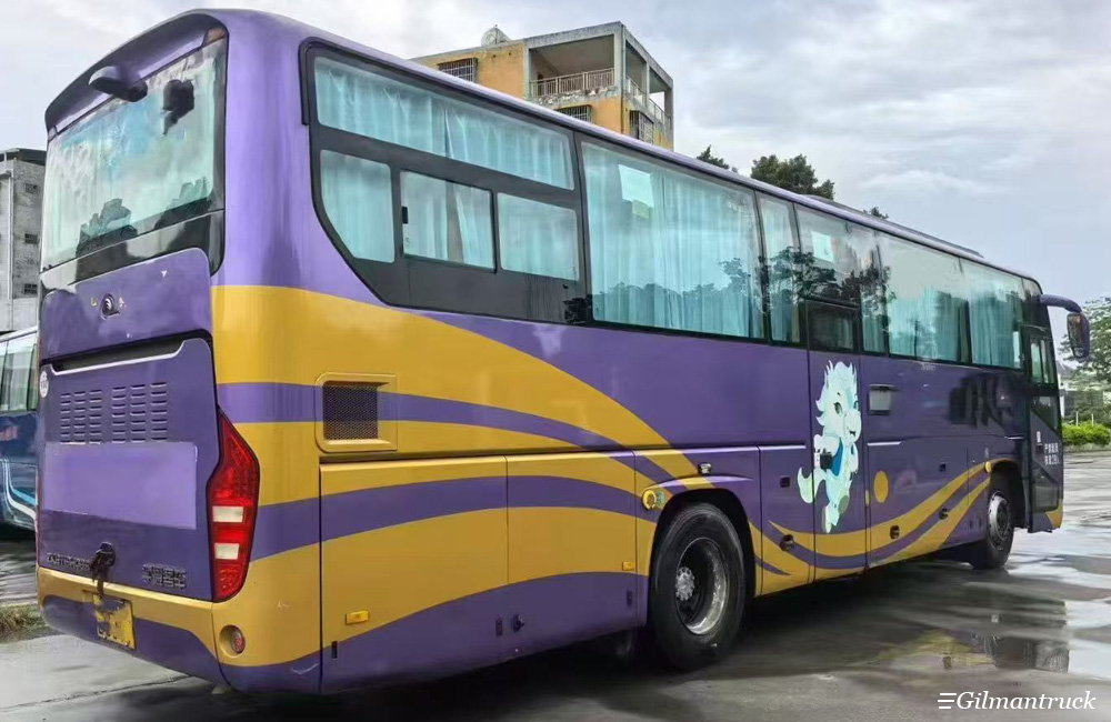 Туристический автобус Yutong ZK6119 длиной 11 метров на 39 мест