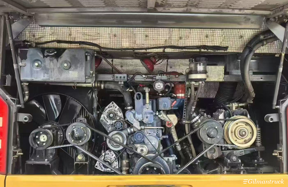 Туристический автобус Yutong ZK6119 длиной 11 метров на 39 мест