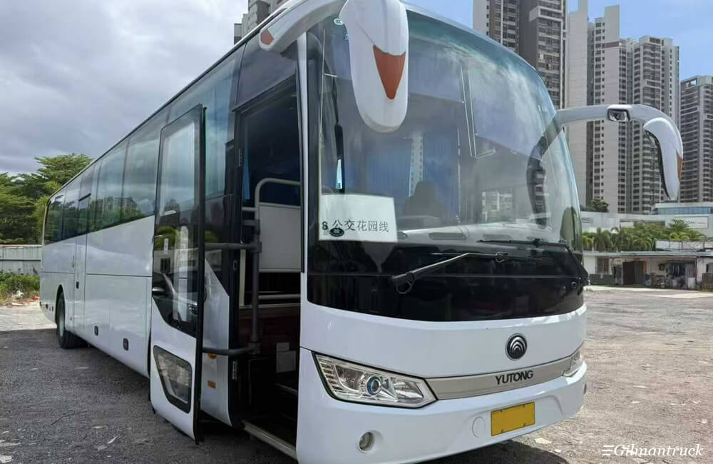 Used Yutong ZK6125 56 Seats 12 Meters Tourist Bus for Sale Used Yutong ZK6125 56 Seats 12 Meters Tourist Bus for Sale