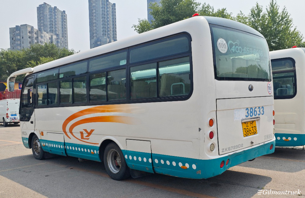Yutong ZK6729D 26-seater Used Bus